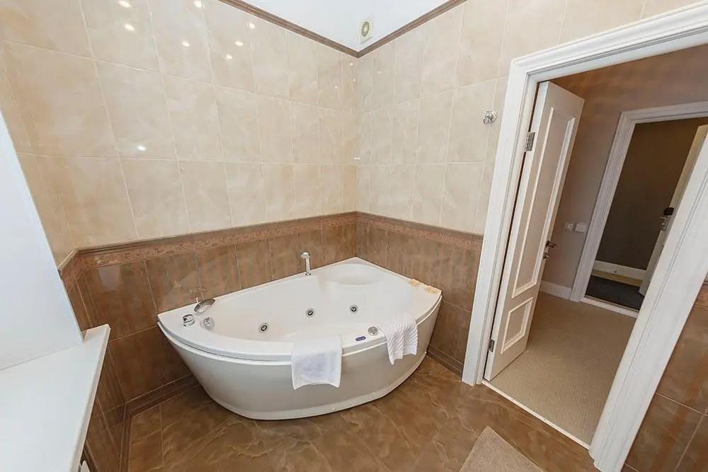Sarov Hotel 3*