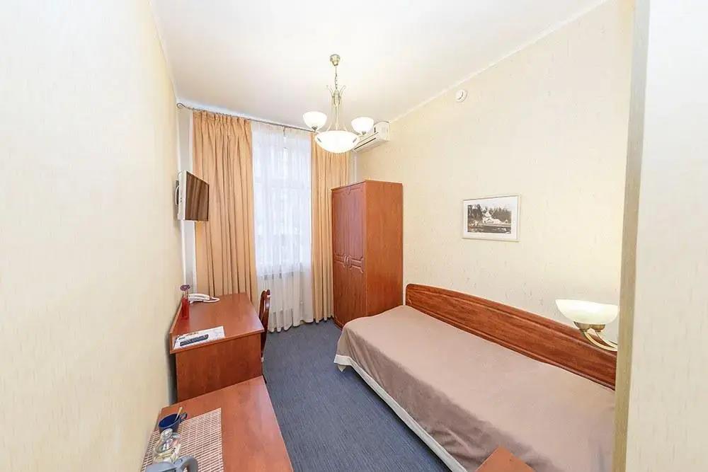 Sarov Hotel 3*