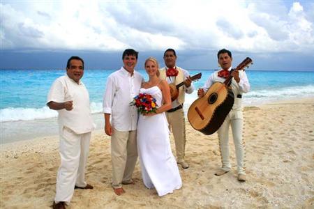 Туры в Seadust Cancun Family Resort