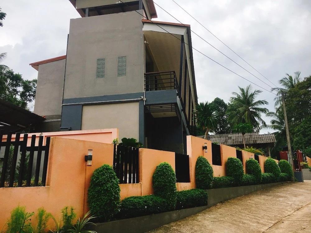 Bussarin Mansion 3*