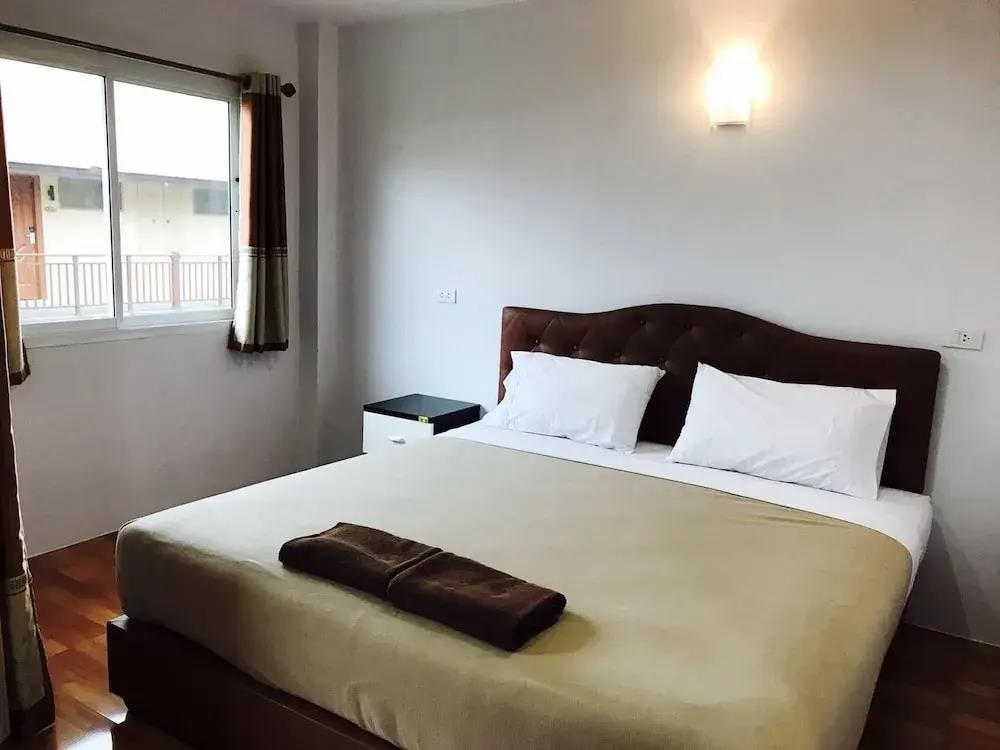 Bussarin Mansion 3*