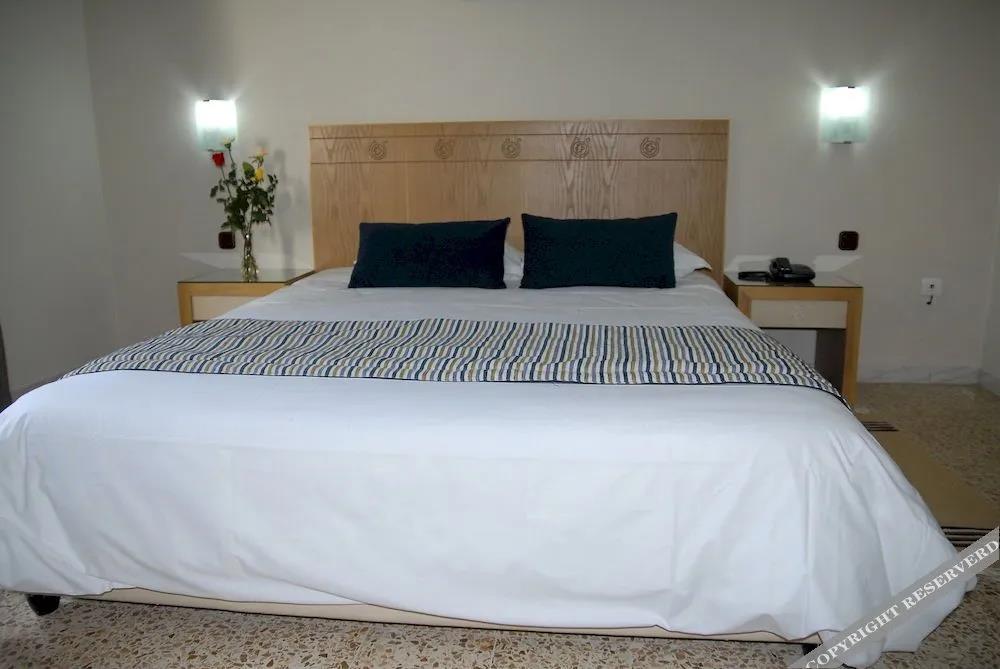 Royal Rihana Hotel 3* 0*