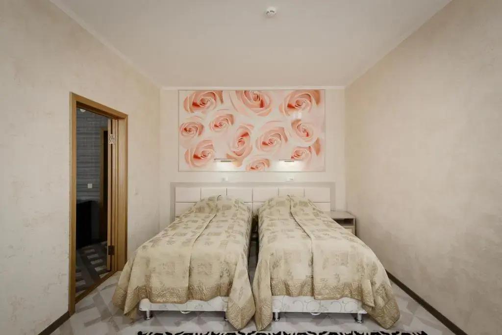 Ekspromt  Hotel 0*