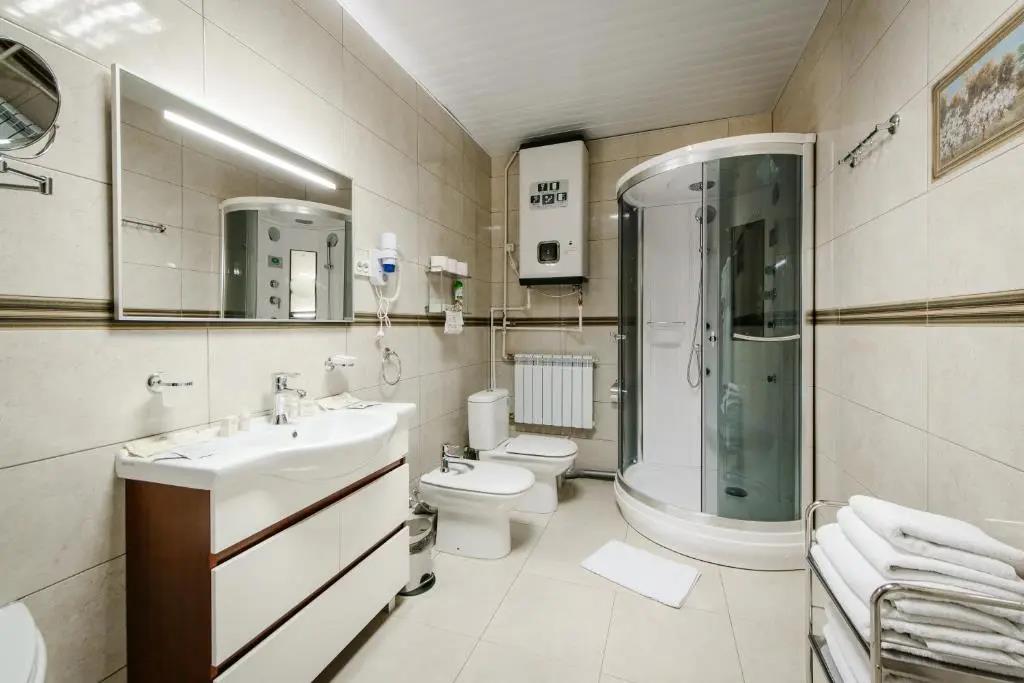 Ekspromt  Hotel 0*
