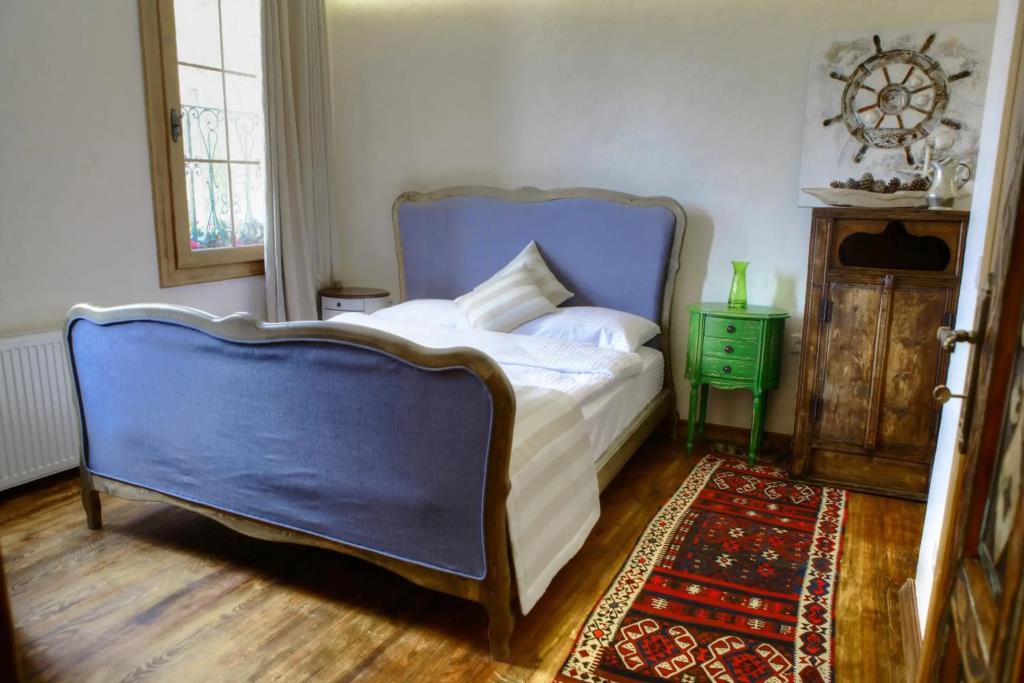 Ibri Boutique hotel 0*