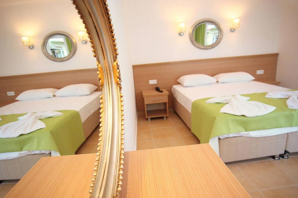 Taner Otel 0*
