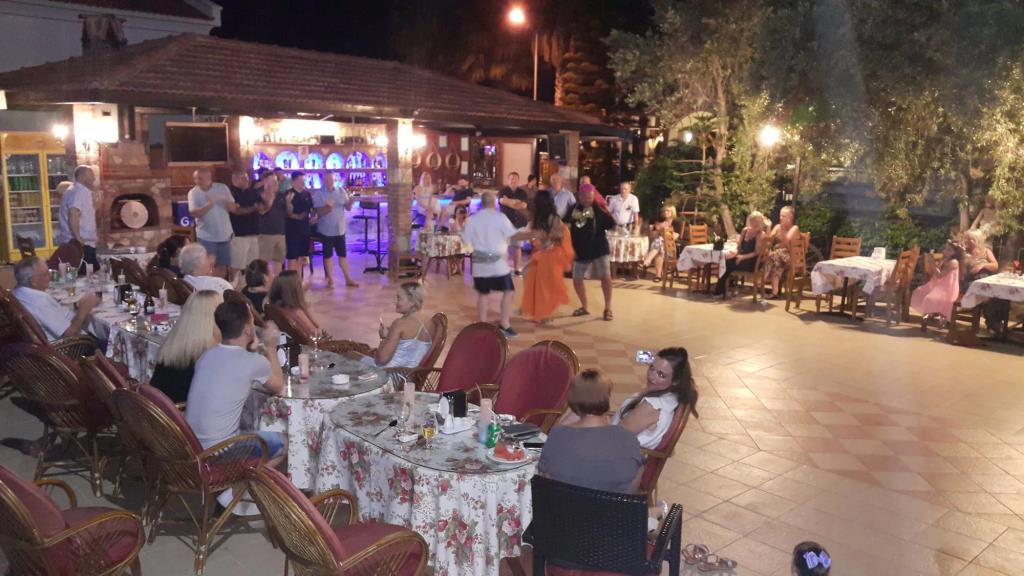 Taner Otel 0*