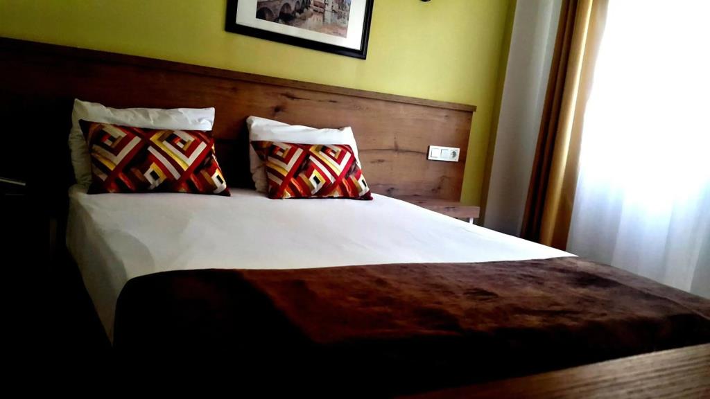 Taner Otel 0*