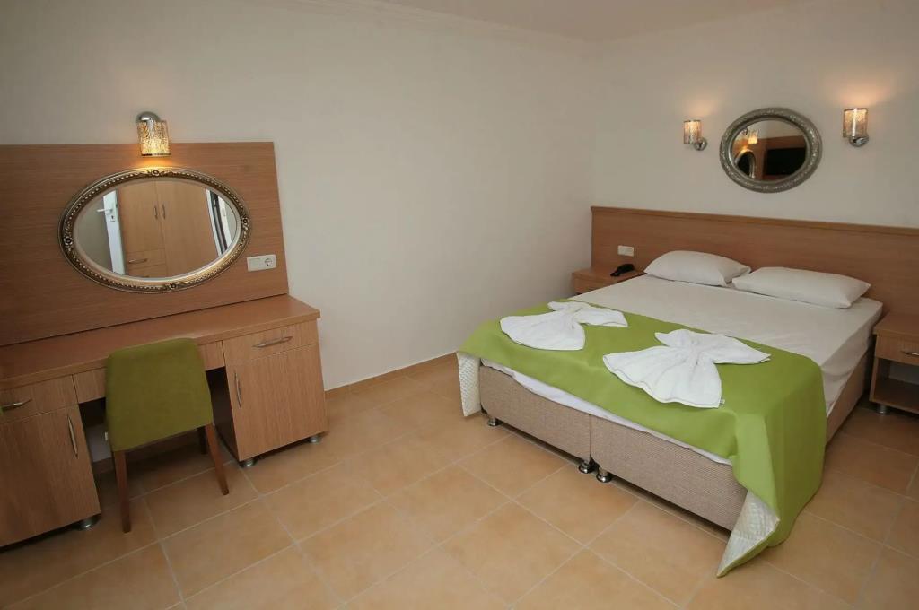Taner Otel 0*
