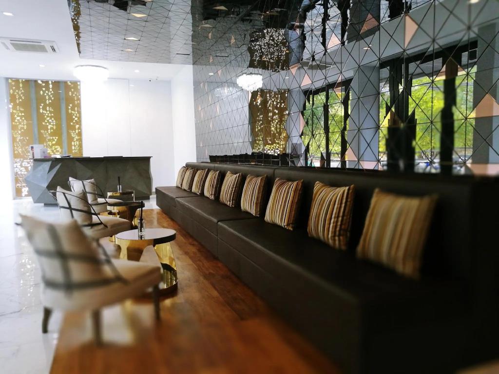 Ae Lana Chiang Mai Hotel 4*