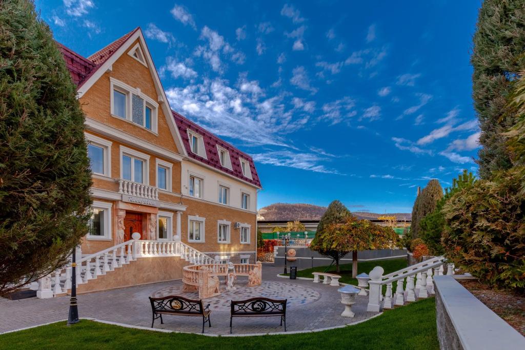 Moya Glinka Hotel 4*