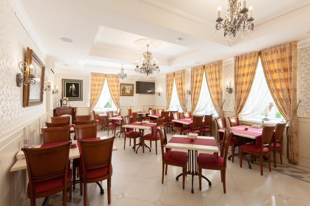Moya Glinka Hotel 4*
