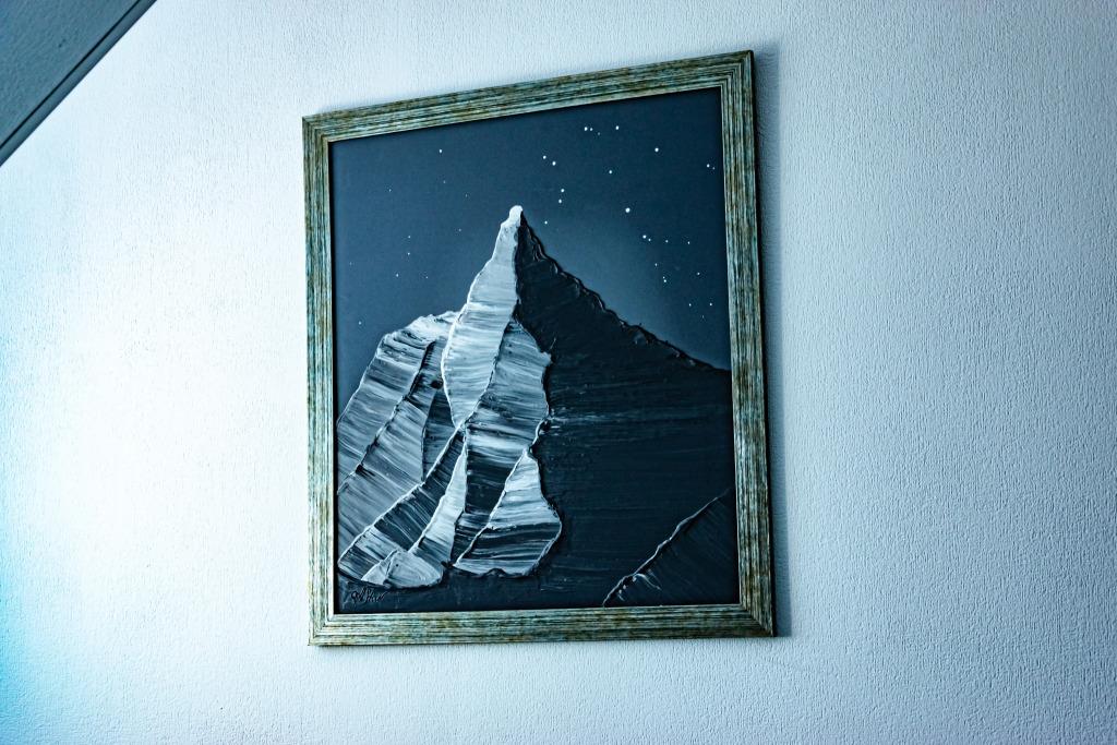 Vernissage Hotel 2*