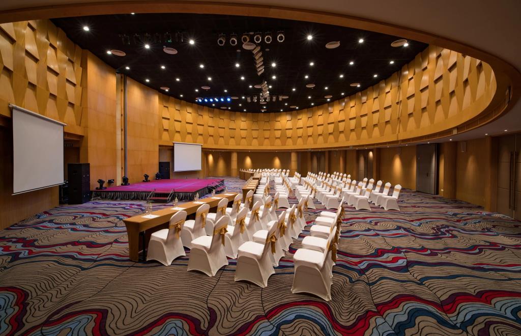 Pao's Sapa Leisure Hotel 5*