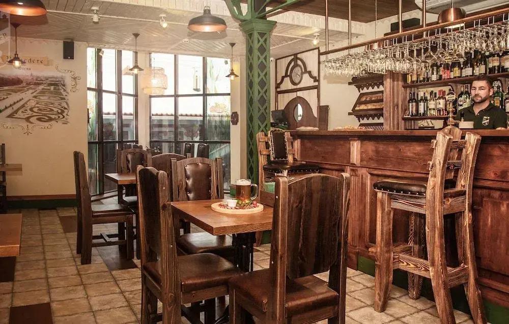 Heuriger  Hotel 3*