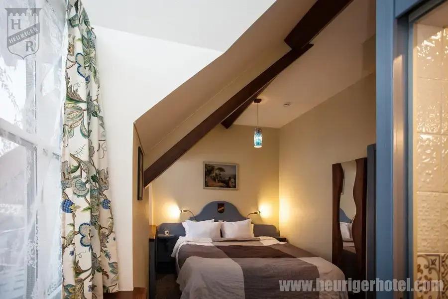 Heuriger  Hotel 3*