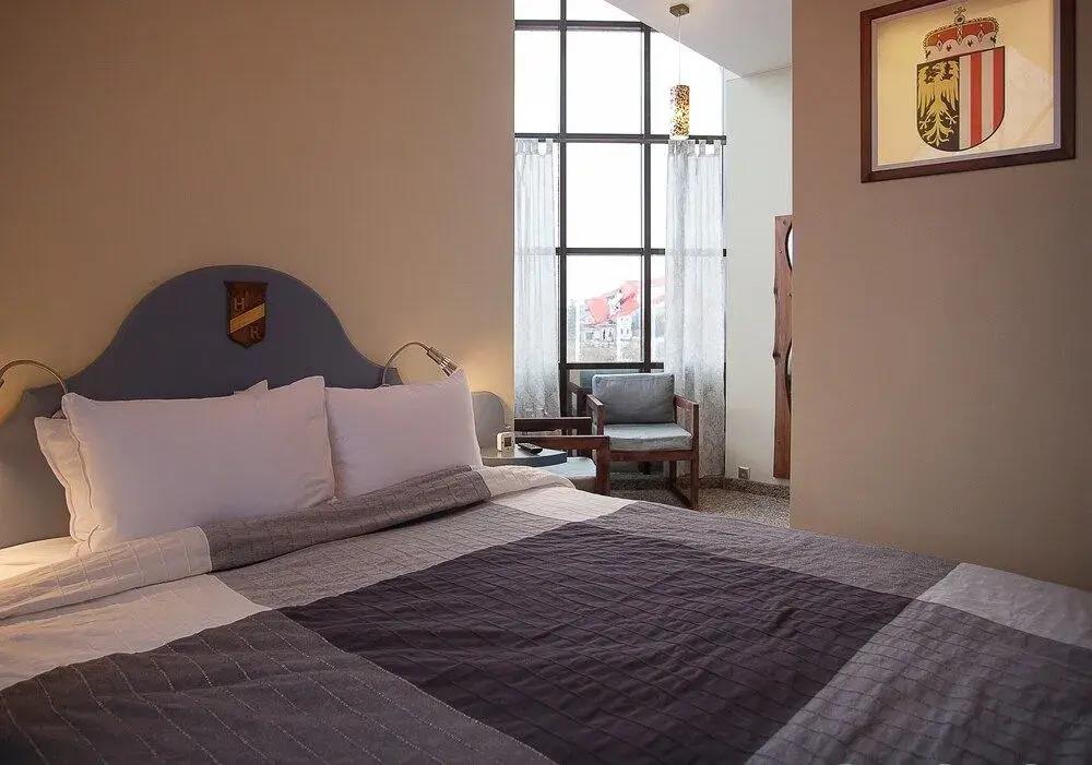 Heuriger  Hotel 3*