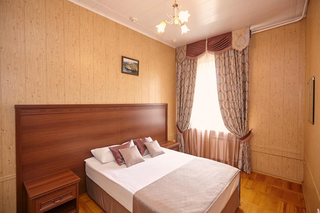 Tsentral'naya Hotel 3*
