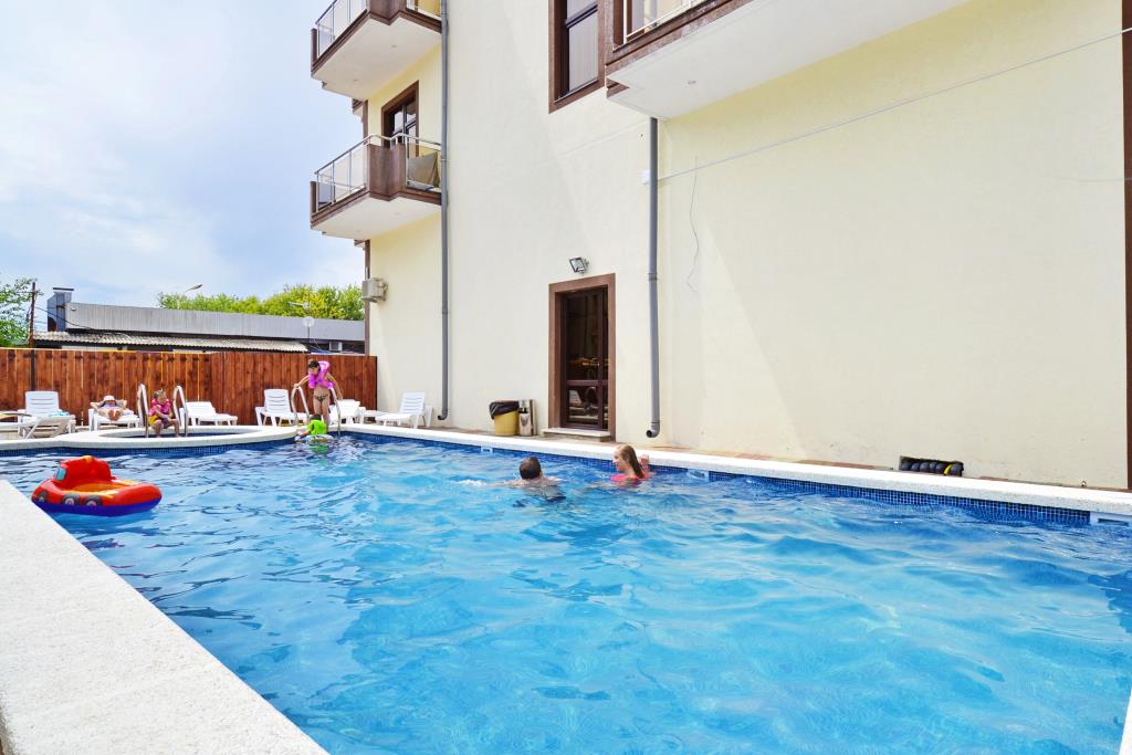 Itaki Hotel 0*