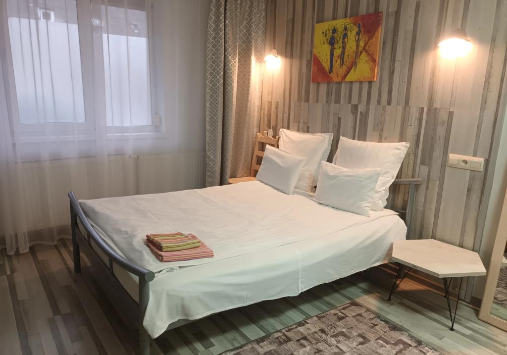 Novyie S Parkovkoj Apartments 0*