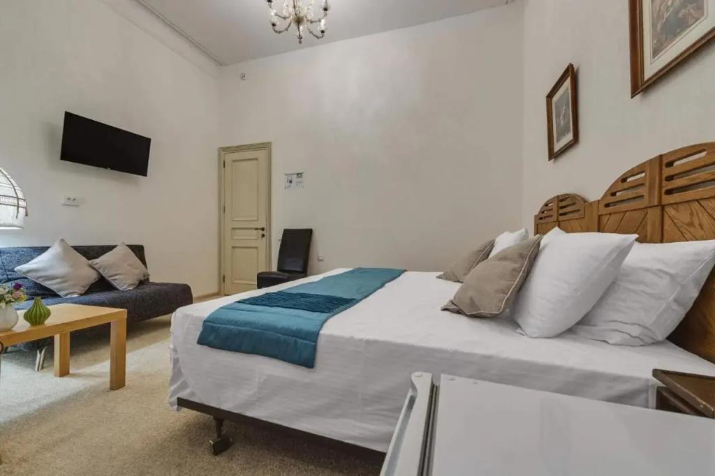 House 52 Boutique-Hotel 3*