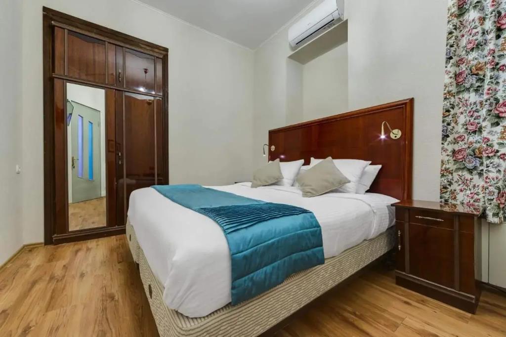 House 52 Boutique-Hotel 3*