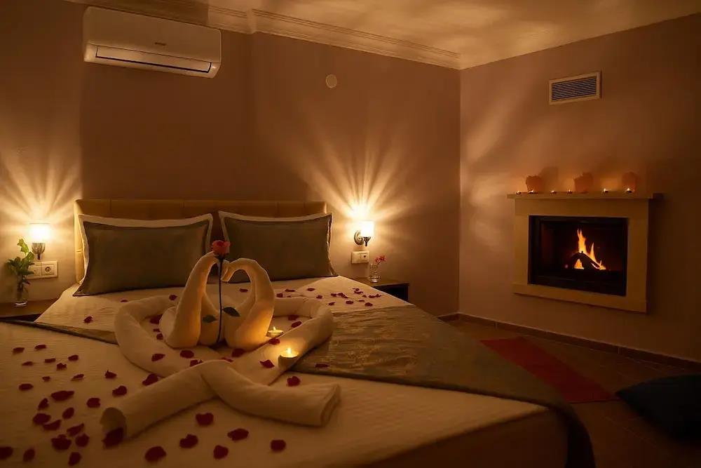 Defne Hotel 0*