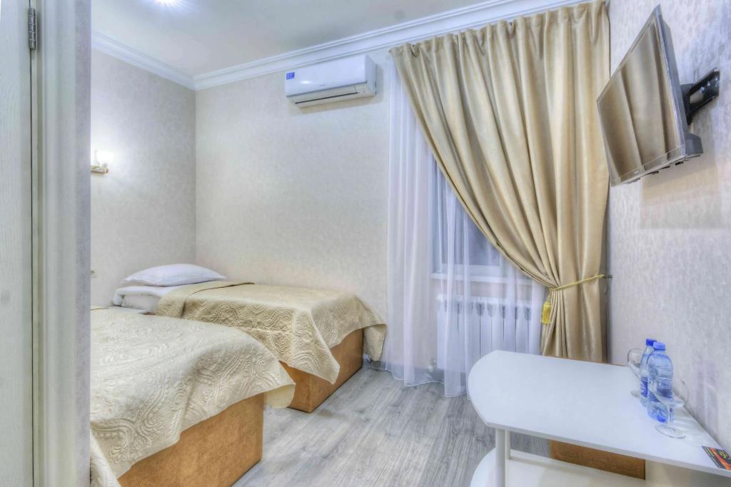 Kapriz Hotel 0*