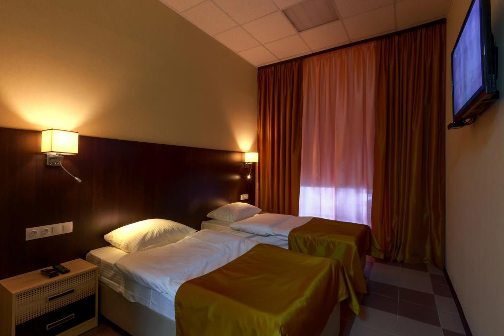 Lajner Hotel 0*