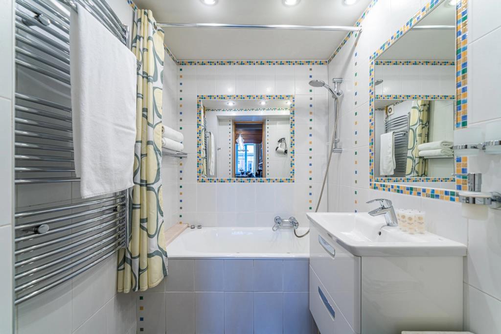 Bolshaya Konyushennaya 3 Apartments 0*