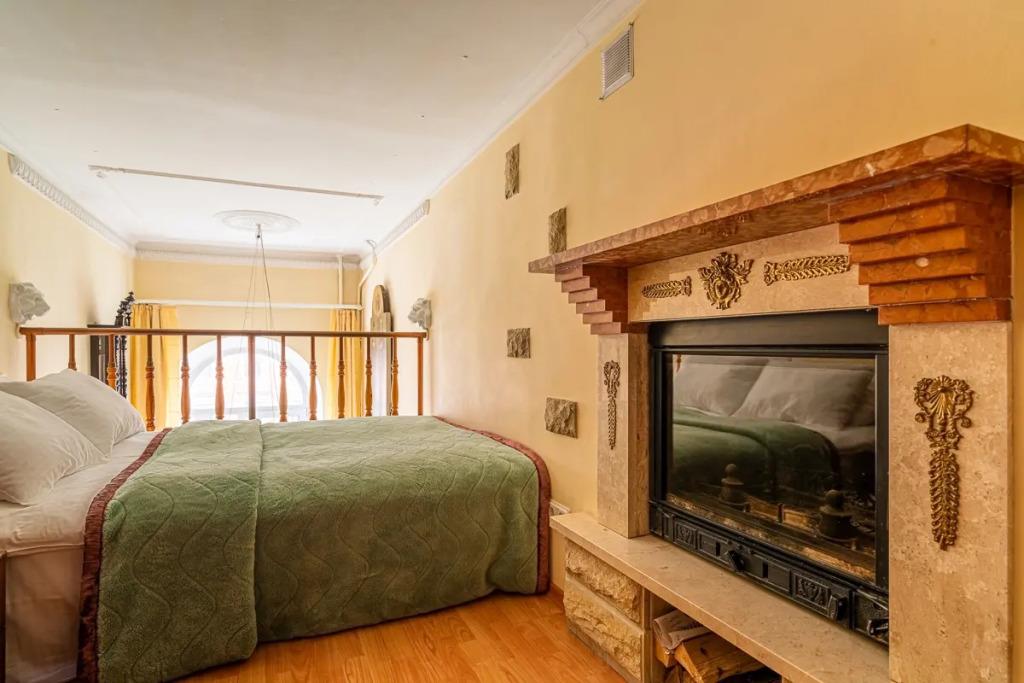 Bolshaya Konyushennaya 3 Apartments 0*