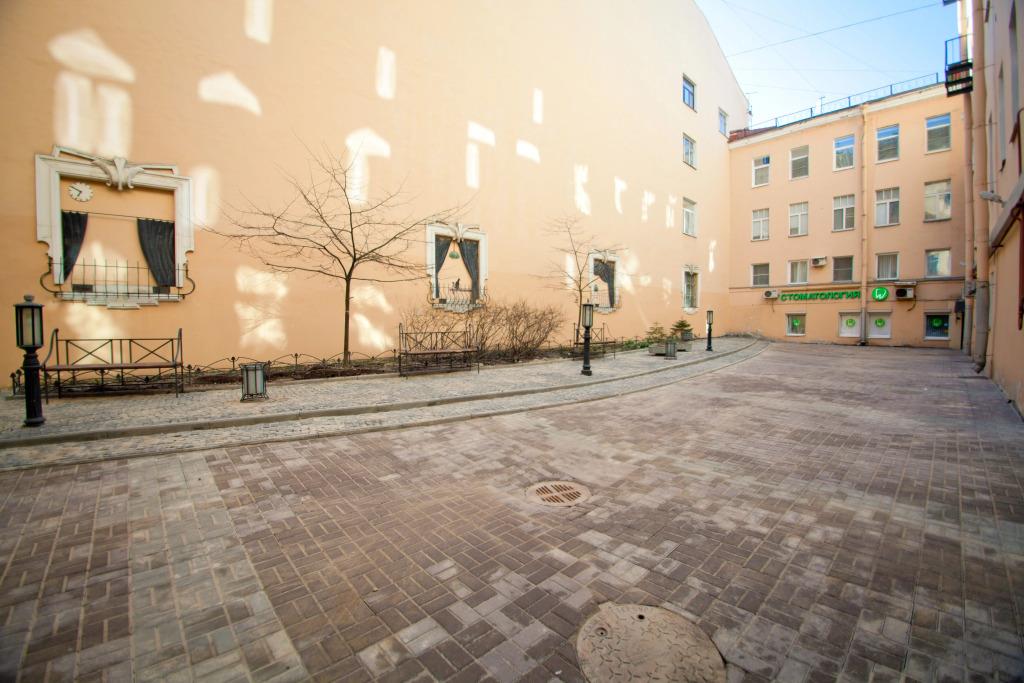 Bolshaya Konyushennaya 3 Apartments 0*
