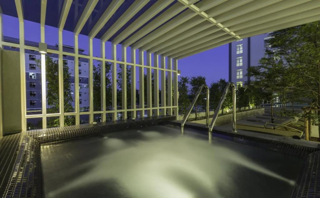 Kantary Hotel & Serviced Apartments Amata, Bangpakong 4*