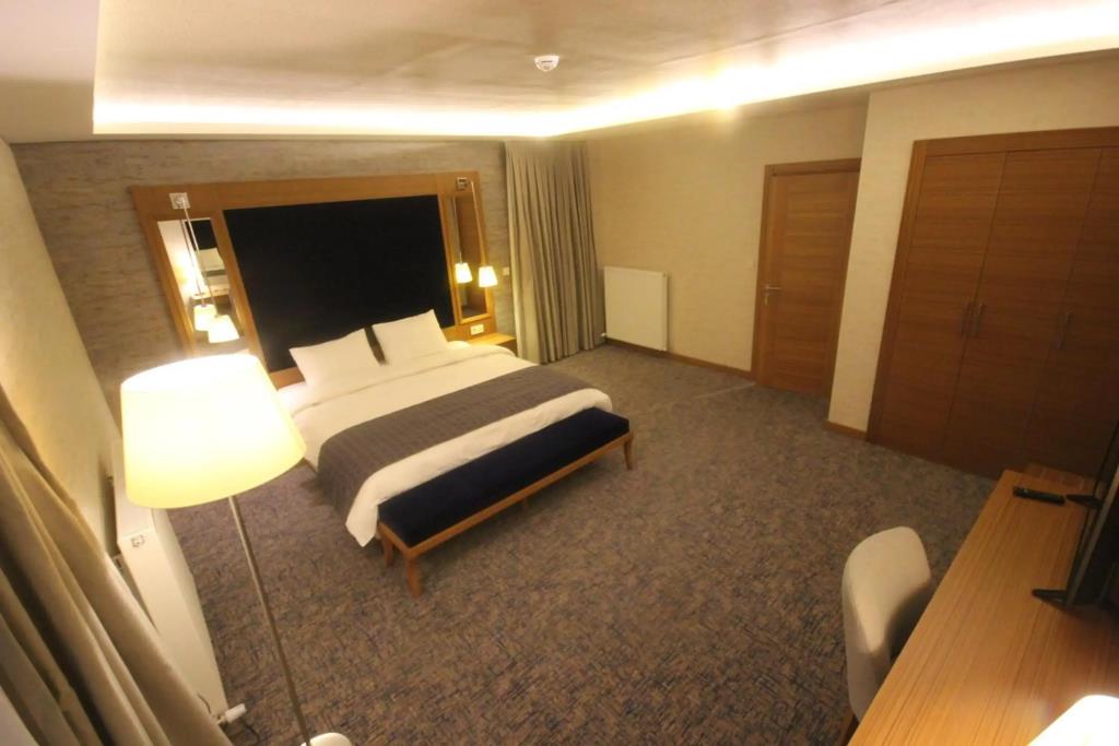 Garden Zara Hotel 3*