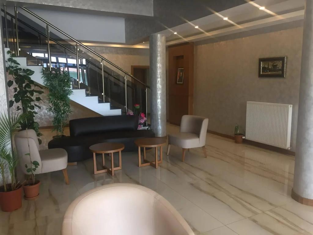 Garden Zara Hotel 3*