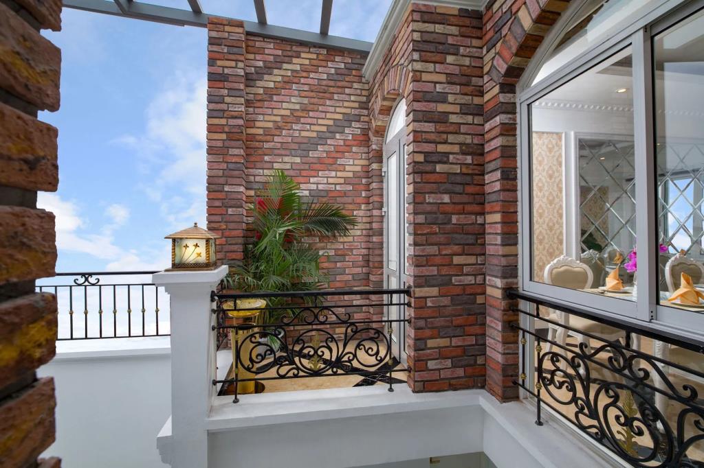 Hanoi Cristina Hotel & Travel 3*