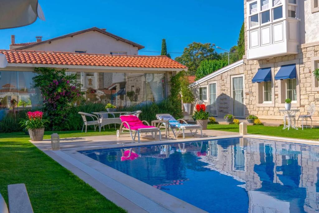Salbakos Herakleia Hotel 0*