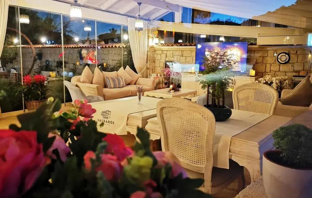 Salbakos Herakleia Hotel 0*