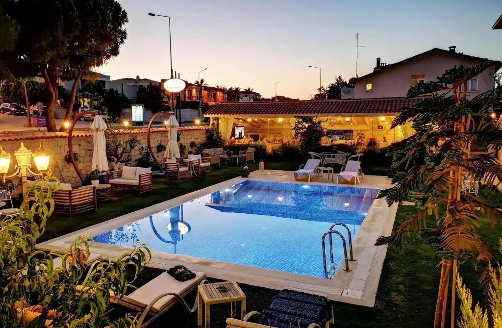 Salbakos Herakleia Hotel 0*