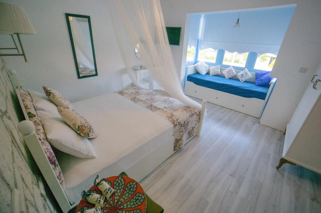 La Mira Hotel Alacati 0*
