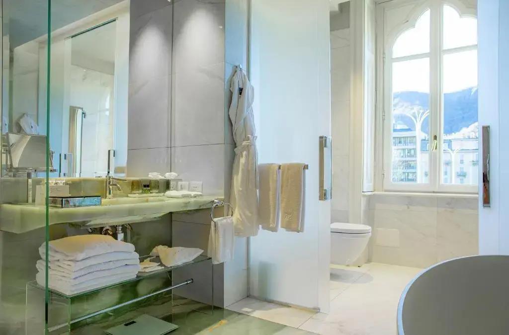 Vista Palazzo Lago Di Como 5*