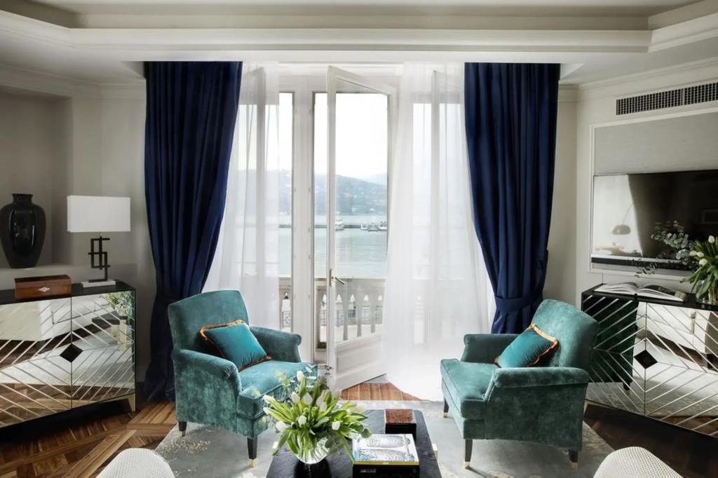 Vista Palazzo Lago Di Como 5*