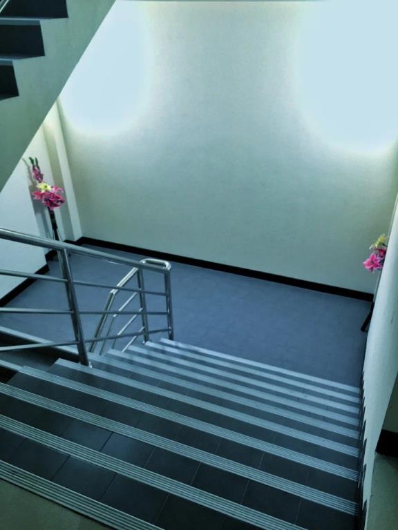 Thani Residence 3*