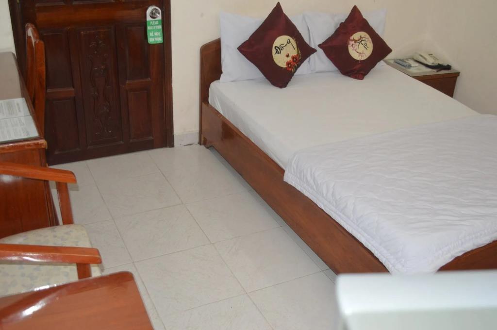 Hanh Phuc Hotel 2*