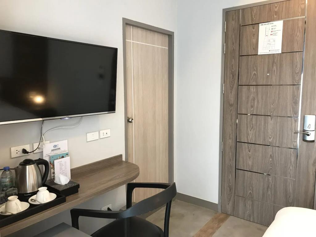 V20boutique Jacuzzi Hotel 4*