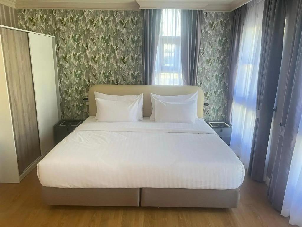 V20boutique Jacuzzi Hotel 4*