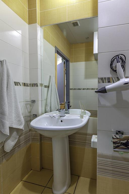 URoom Mini-Hotel 0*