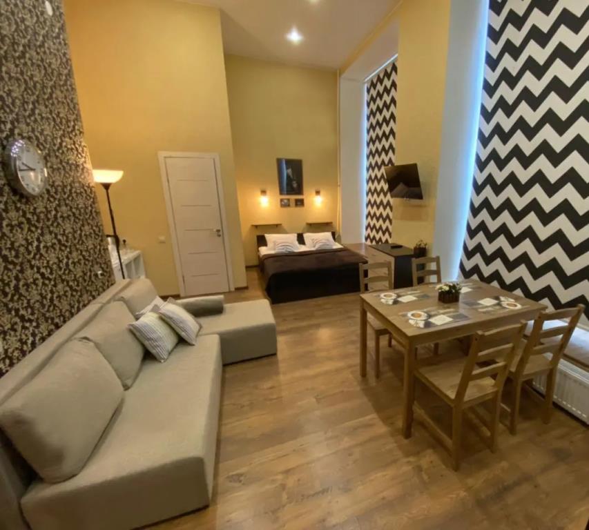 812 Hotel 3*