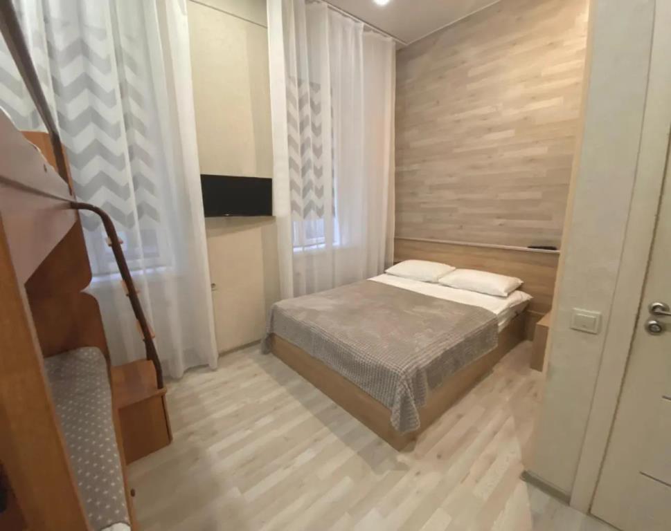 812 Hotel 3*