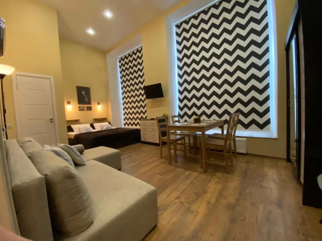 812 Hotel 3*